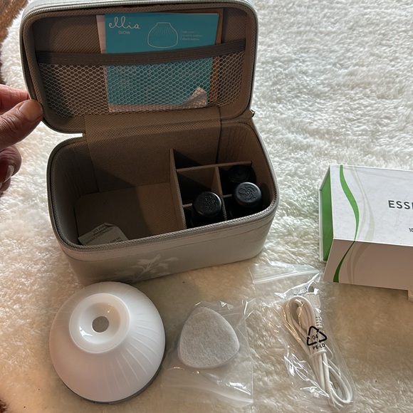 Ellis essential oils diffuser - Picture 6 of 7